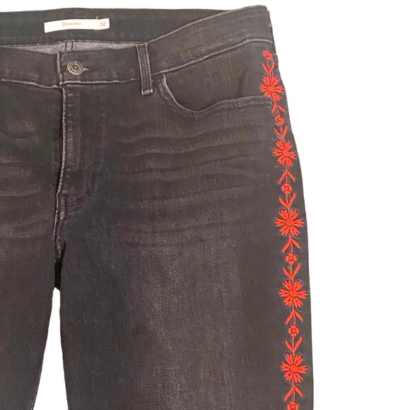 Levi's Embroidered Black 711 Skinny Jeans Size 32 - Picture 4 of 9